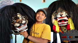 pengrajin barongan blora